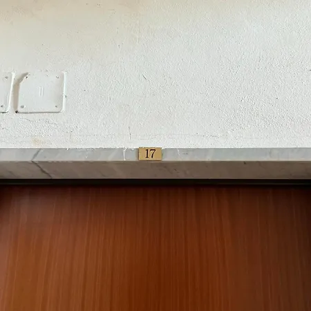 公寓 Suba's House *