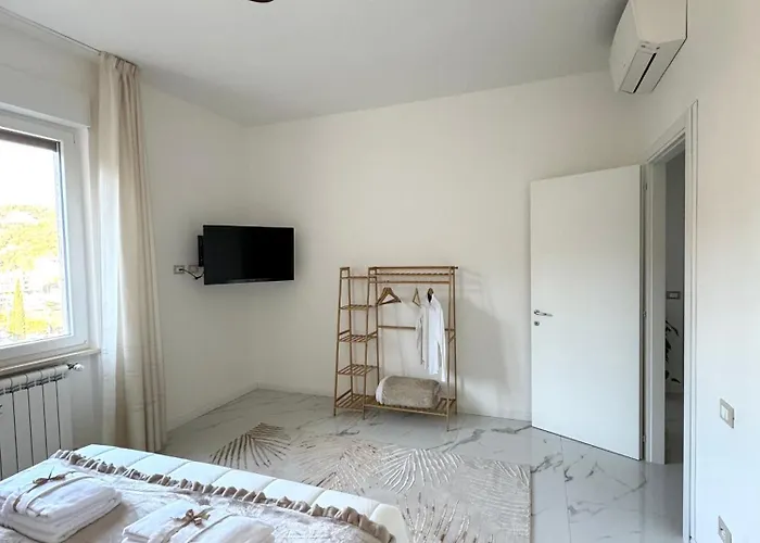 Suba's House * La Spezia